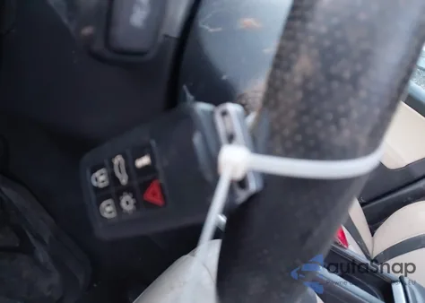 2010 Volvo Xc60 T6/T6 R-Design from USA, damaged, VIN YV4992DZ3A2103773